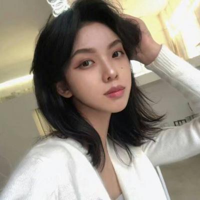 36张氛围感拉满的女生时尚头像合集