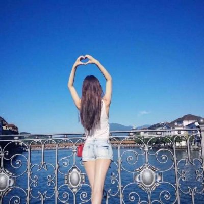 18张氛围感拉满的气质背影女头像 高清无水印可直接用