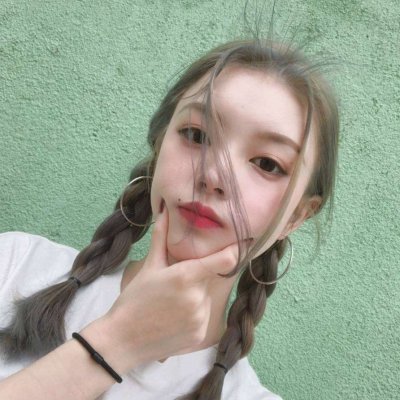 23张高清有个性的魅力女生头像合集