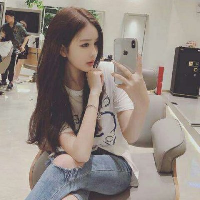 25张酷拽霸气女生真人头像 高清质感直接拉满