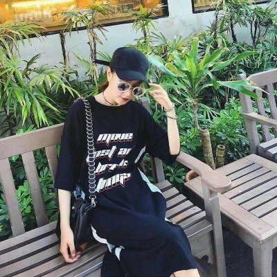 戴墨镜女生微信头像合集 11张高清无水印素材