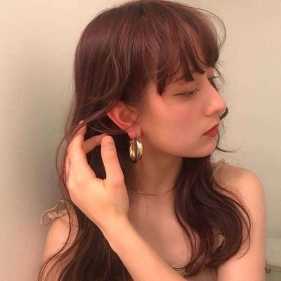 21张高清好看的QQ个性欧美女生头像合集