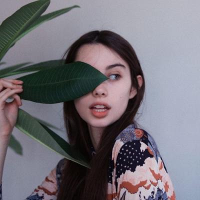 21张高清高冷气质欧美女生头像 氛围感拉满