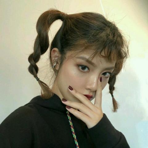 21张高清霸气时尚女生头像合集