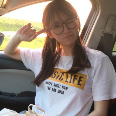 18张单纯清新感可爱女生头像合集