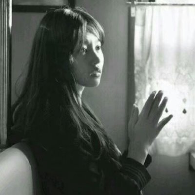 21张高清黑白女王范头像 又冷又飒超有气场