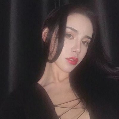 女生超拽冷酷霸气头像 21张高清拽酷女生头像合集