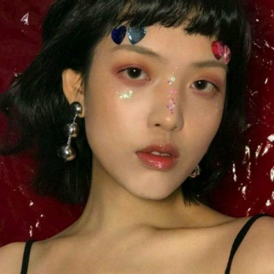 热门个性女生头像合集 30张好看款上新