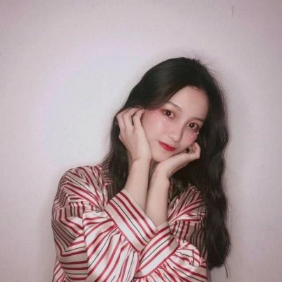 22张高清忧伤意境女生头像 氛围感拉满的小众女头合集