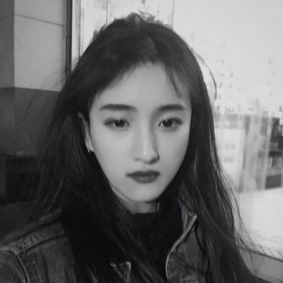 21张高清黑白伤感冷淡女生头像 自带心碎氛围感的女头合集