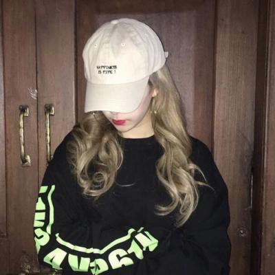 16张超酷戴帽女生头像 高清好看直接用