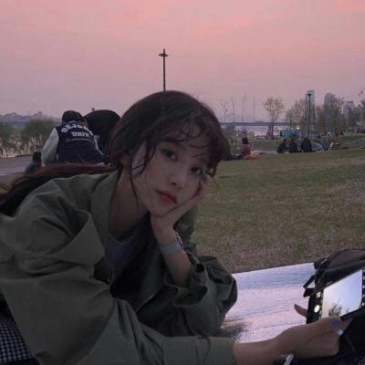 15张高清意境女生QQ头像 氛围感拉满