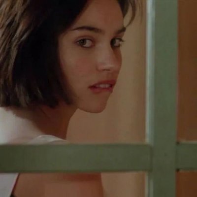 24张高清霸气女生微信头像 个性拉满直接用