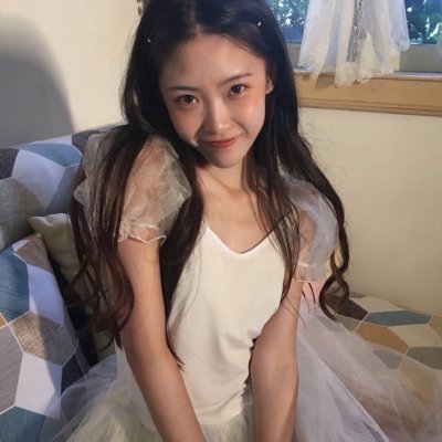 36张高清个性潮风女生头像 氛围感拉满的时尚女头合集