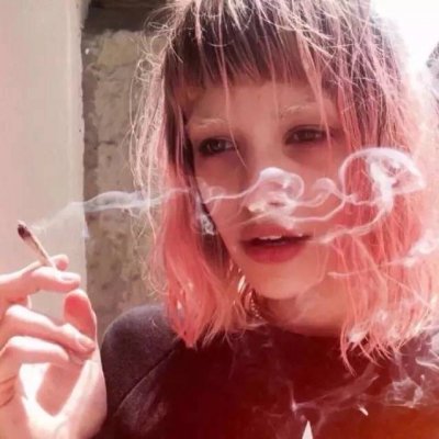微博上超火的高清欧美女生头像 36张适合当微博头像的欧美女头合集