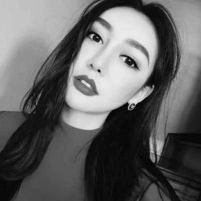 女生黑白微信头像合集 20张高清时尚款