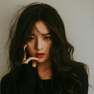 微信美女头像真实感拉满！36张高清好看的真人女生头像合集