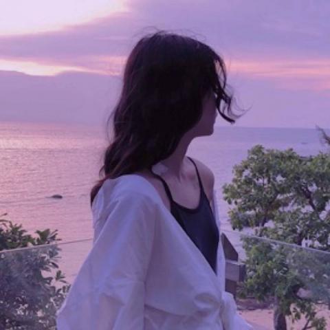 27张高清意境感伤感女生微信头像 适合用做微信头像