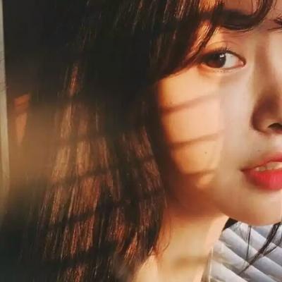 24张高清唯美意境女生QQ头像 氛围感拉满的女头合集