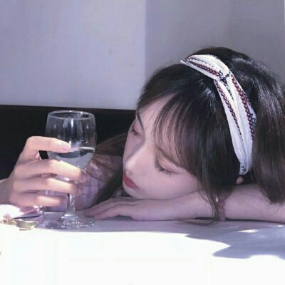 24张可爱萌系闺蜜头像 一人一张高清好看款