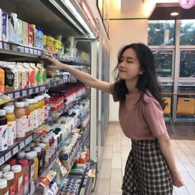 34张高清清纯学院风女生QQ头像合集