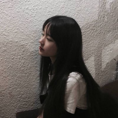 34张清新淡雅伤感风女生意境头像 高清可用
