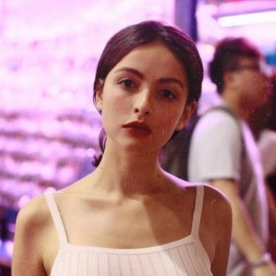 女生酷炫QQ头像合集！11张高清好看的酷飒女生头像