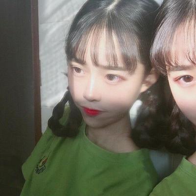 15张清新森系绿调女生头像 高清小清新风格