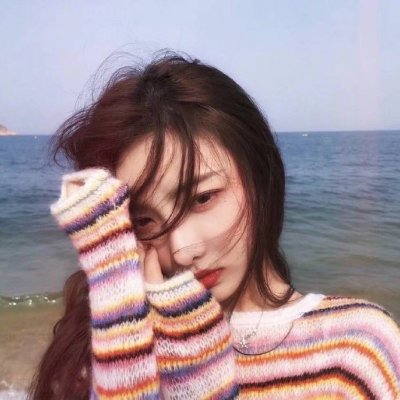 34张清新淡雅伤感风女生意境头像 高清可用