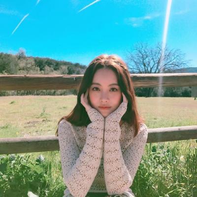 17张高清小清新女生QQ头像 氛围感拉满