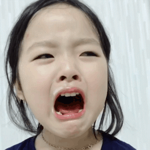 权律二吃甜筒雪糕动图表情包来啦