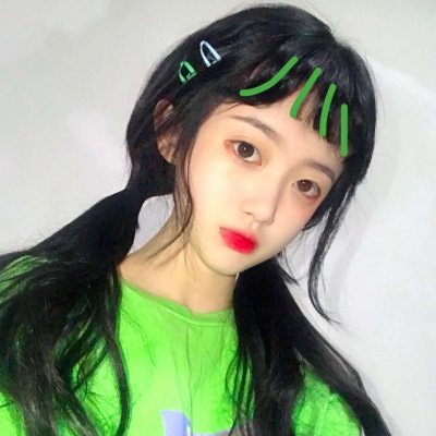 34张高清霸气女生绿色头像 真人款超好看