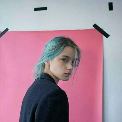 23张高清好看的欧美风女生头像合集