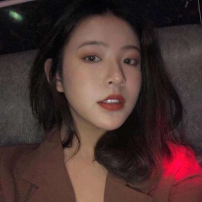 35张高清真人美女微信头像 好看的女生头像合集