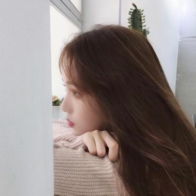 女生侧脸头像合集 36张高清气质款头像分享