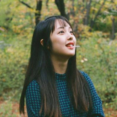 24张高清小清新意境女生QQ头像 氛围感拉满