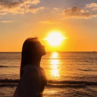 女生侧颜背影头像合集！20张高清唯美氛围感拉满