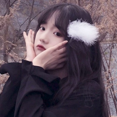 女生QQ头像合集：霸气高冷又带点超萌感的38张头像