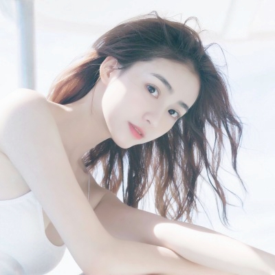 32张干净清新的气质女生头像 高清耐看又脱俗