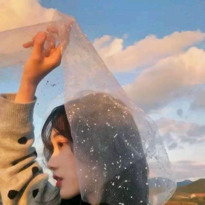 34张高清真人可爱女生QQ头像 软萌感拉满