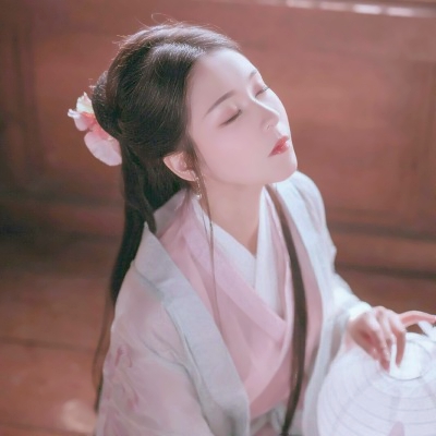 19张超绝古风女生头像！淡雅唯美还能当微信QQ头像