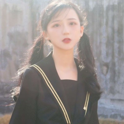 22张气质成熟款小清新闺蜜微信头像 女生头像合集
