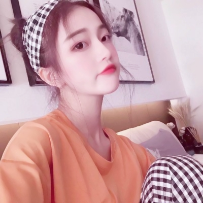 33张高清好看的微商美女头像 适合做微商的吸睛头像