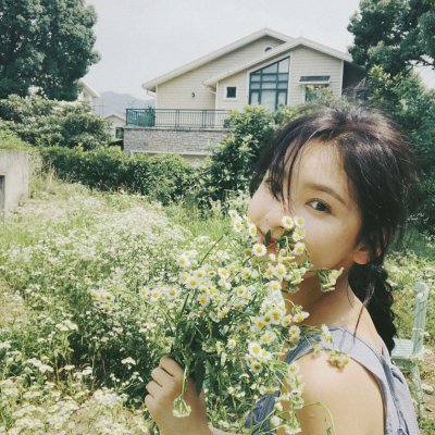 当下超火的章若楠头像合集 30张清新高清美图精选