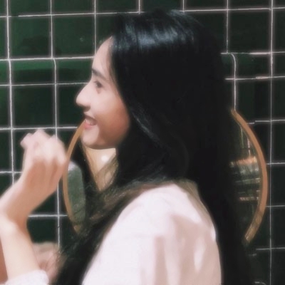 16张氛围感拉满的复古女生头像 高清气质感拉满