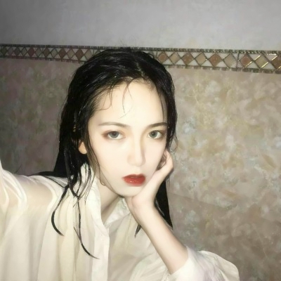 15张高清霸气社会女生网图头像 好看的女生头像合集