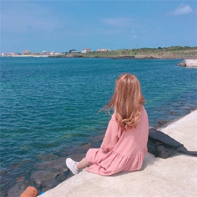 女生长发背影唯美头像合集！12张高清氛围感图直接抱走