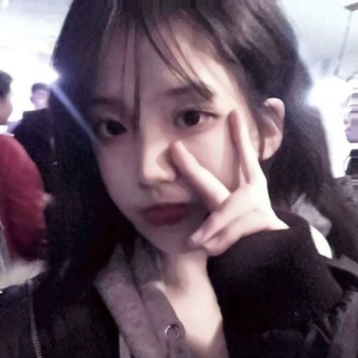 14张搞怪又可爱的女生QQ头像 高清个性款直接存