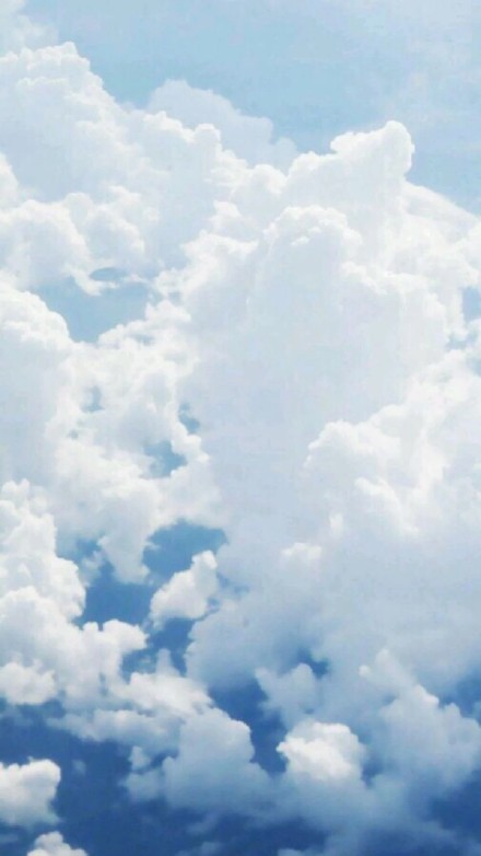 给你整理了一组好看的蓝色壁纸