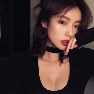 19张御姐范霸气女生头像！肤白貌美气场拉满